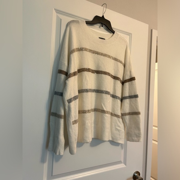 Vince Camuto Over Sized Sweater - Picture 1 of 4